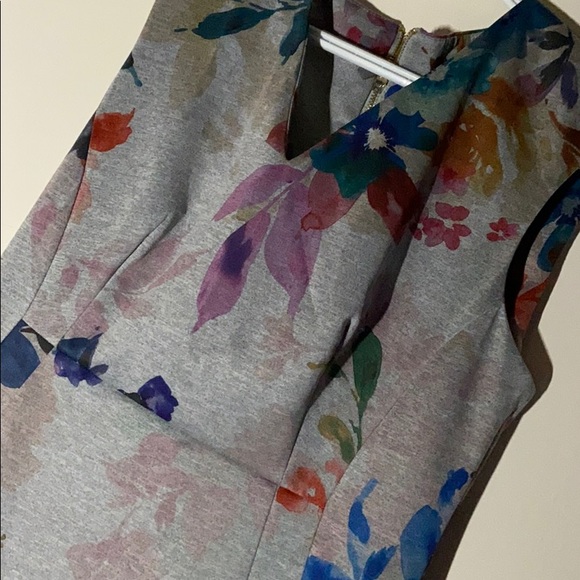 Lovely Work Dress 👗💜💥 - Picture 4 of 7